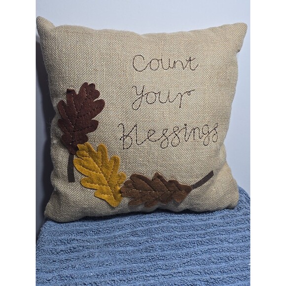 New With Tags Tai Pan Trading Company Burlap And Felt 14x14 Count Your Blessing - Picture 1 of 7